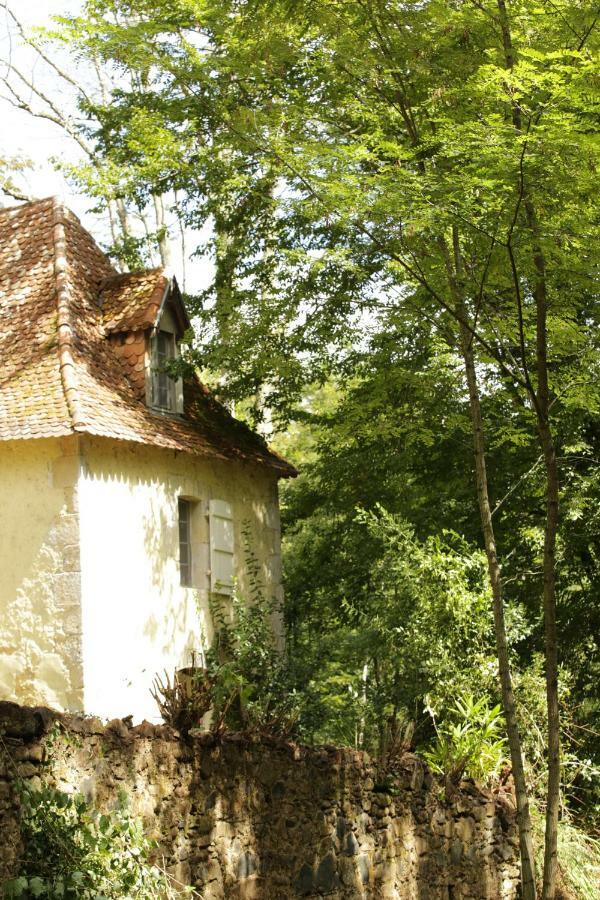 La Chapelle Du Chateau Gite Pouillon Exterior photo