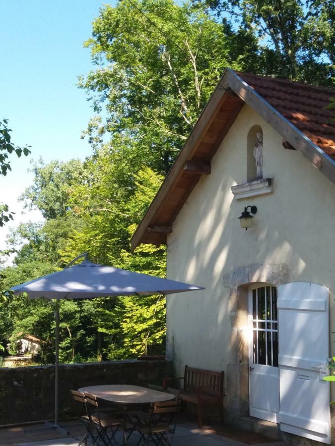 La Chapelle Du Chateau Gite Pouillon Exterior photo